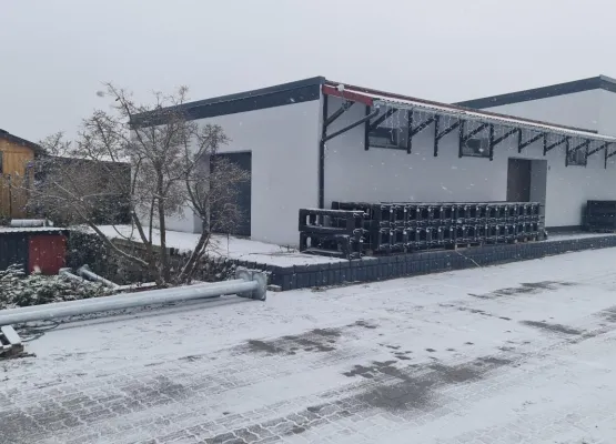 2  niskie magazyny  - Chojnice ul. Zamieście 5 